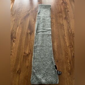 Eileen Fisher Italian Yarn/ Cashmere Wool Scarf